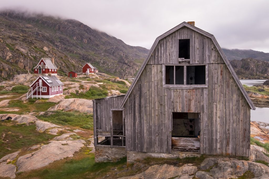 Assaqutaq, ghost village